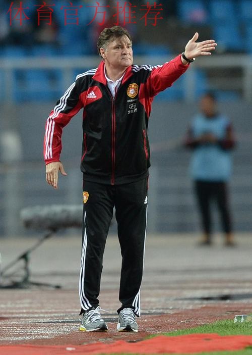 专访足协:与卡马乔终止合作 全面加强国足建设 专访足协:与卡马乔终止合作 全面加强国足建设